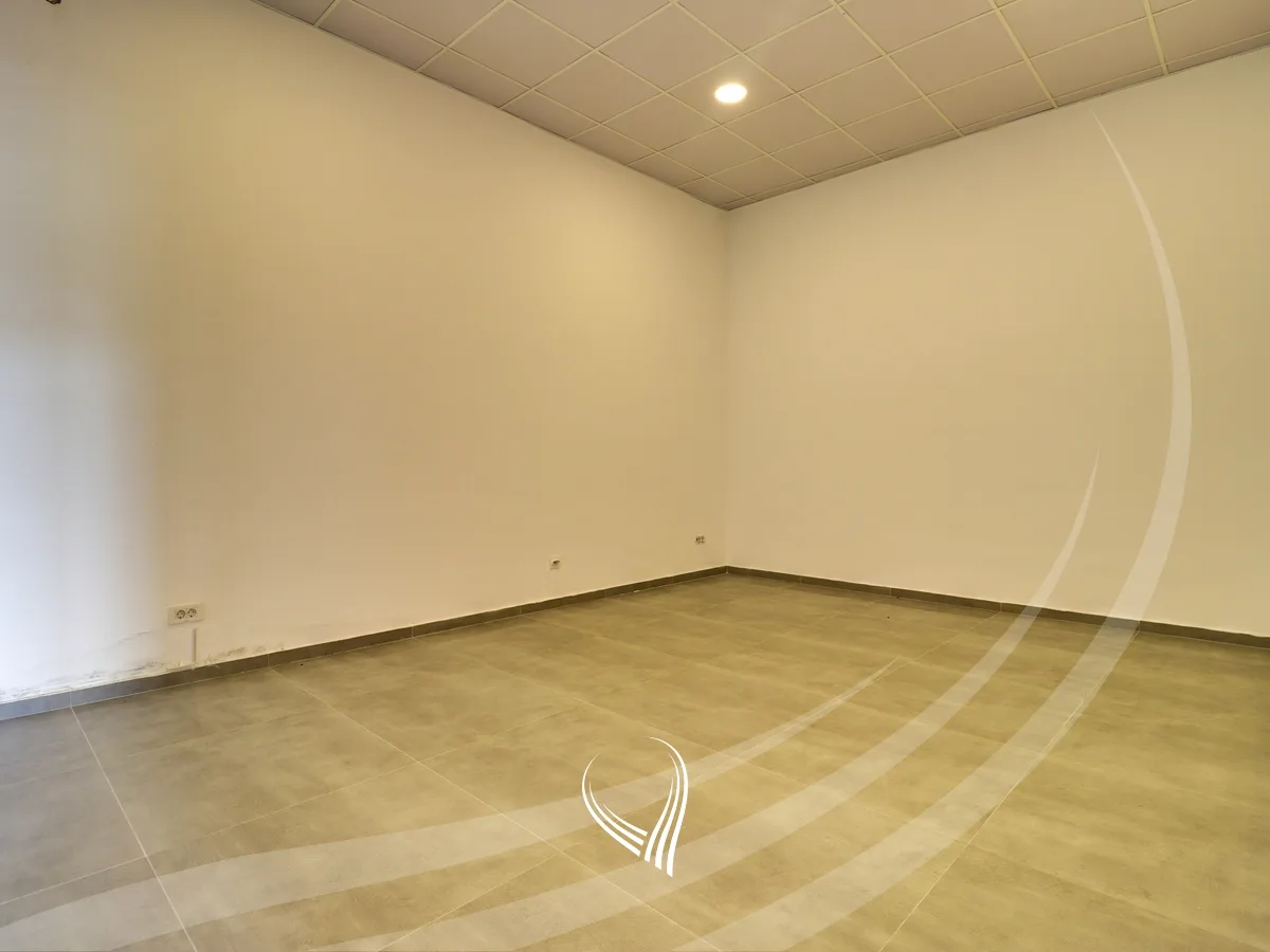 Lokal 90m2 me qira në lagjen Arbëria – Dragodan