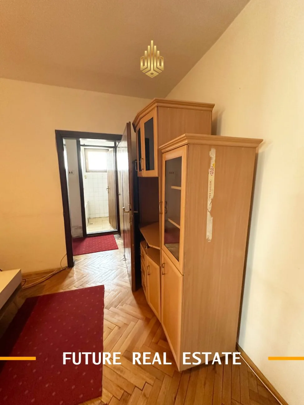 Banesë në Shitje