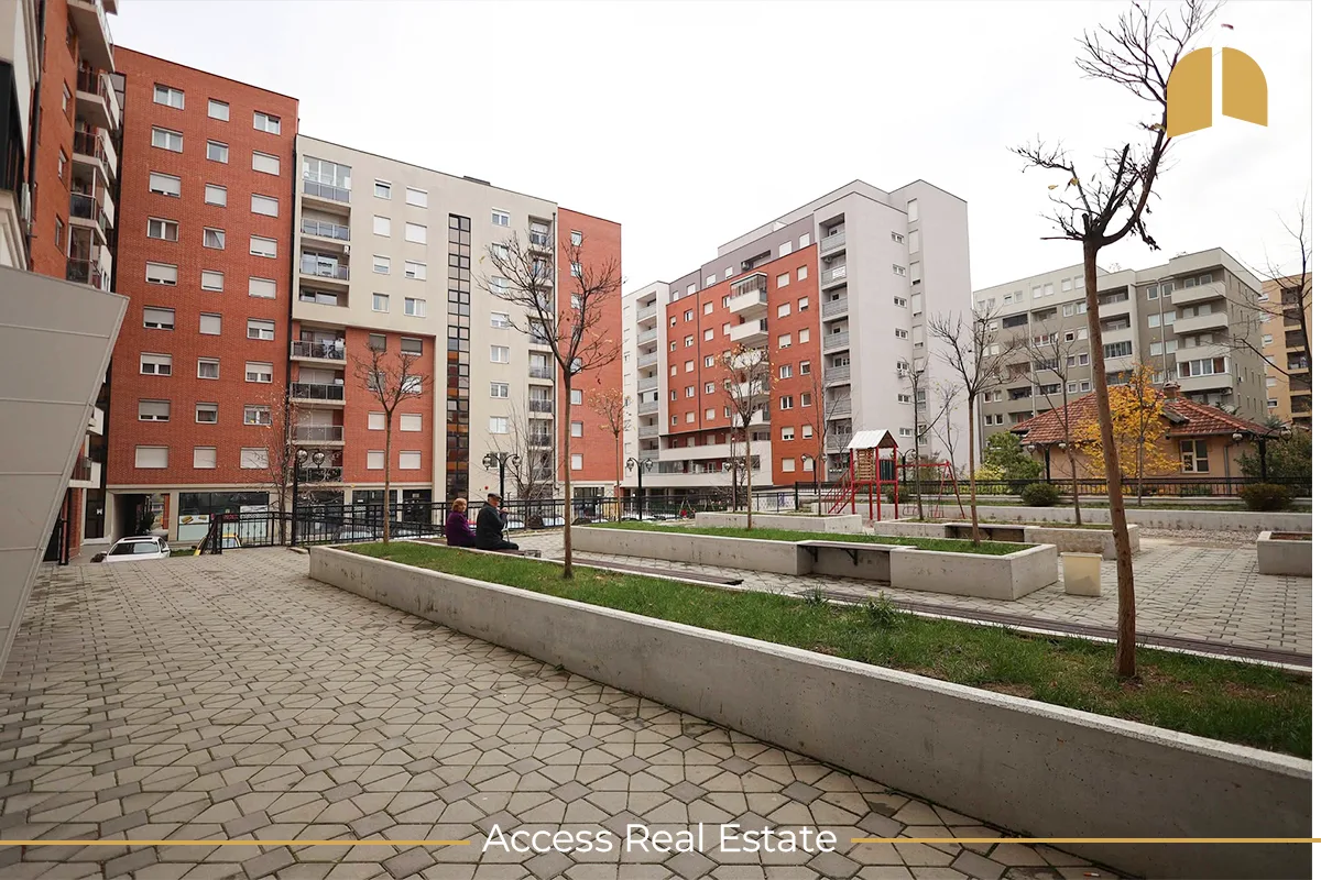 Lokal me QIRA – 1 hapësirë pune – Lagjja e Spitalit