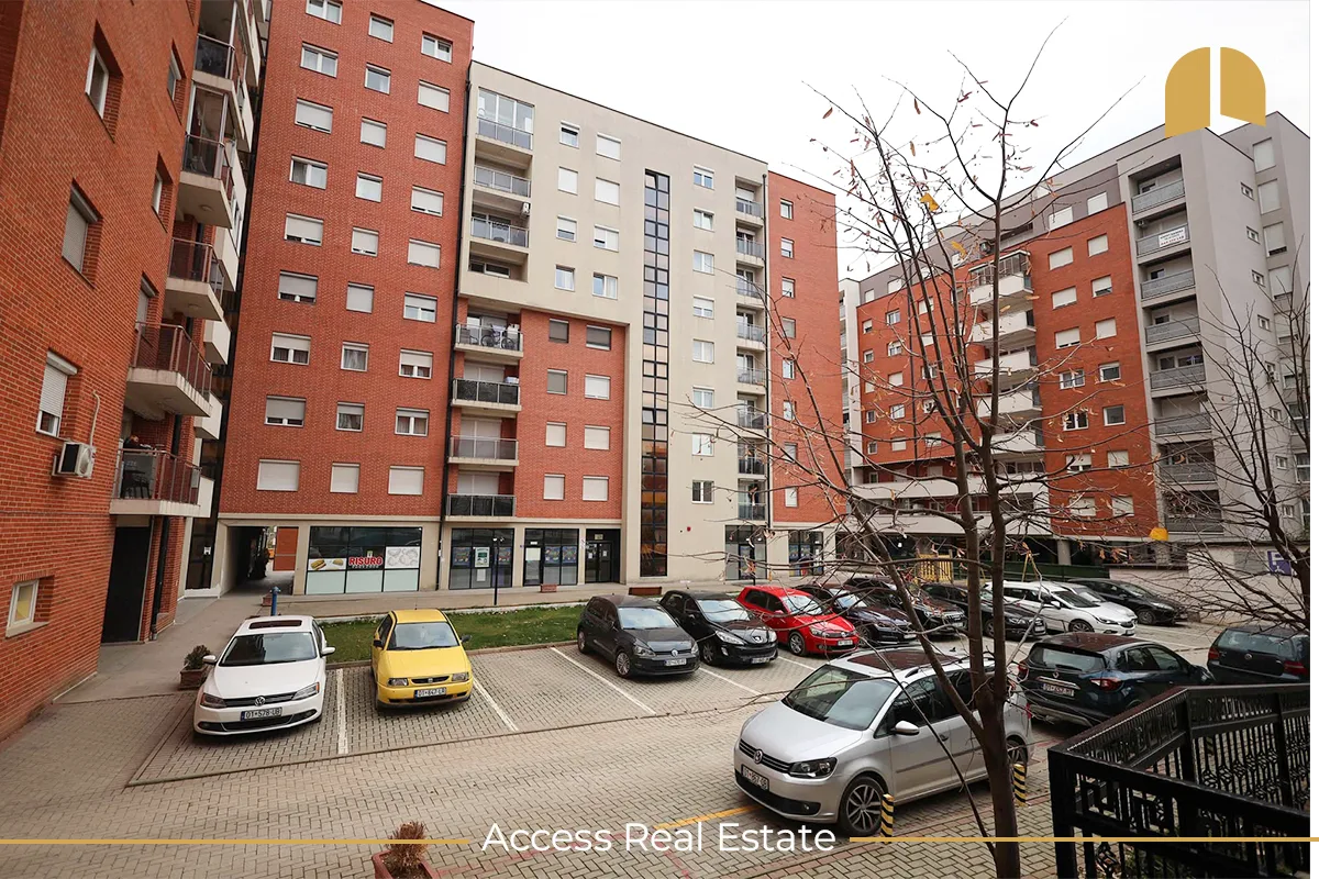 Lokal me QIRA – 1 hapësirë pune – Lagjja e Spitalit