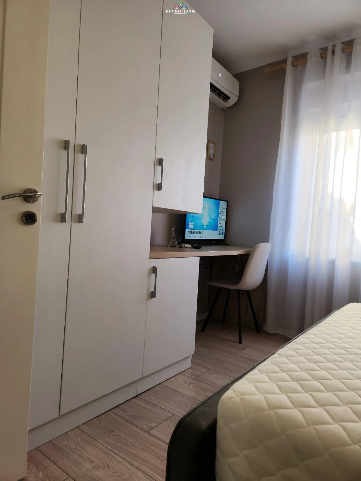 Apartament me Qera 1+1 tek 21 Dhjetori (ID B211206) Tirane