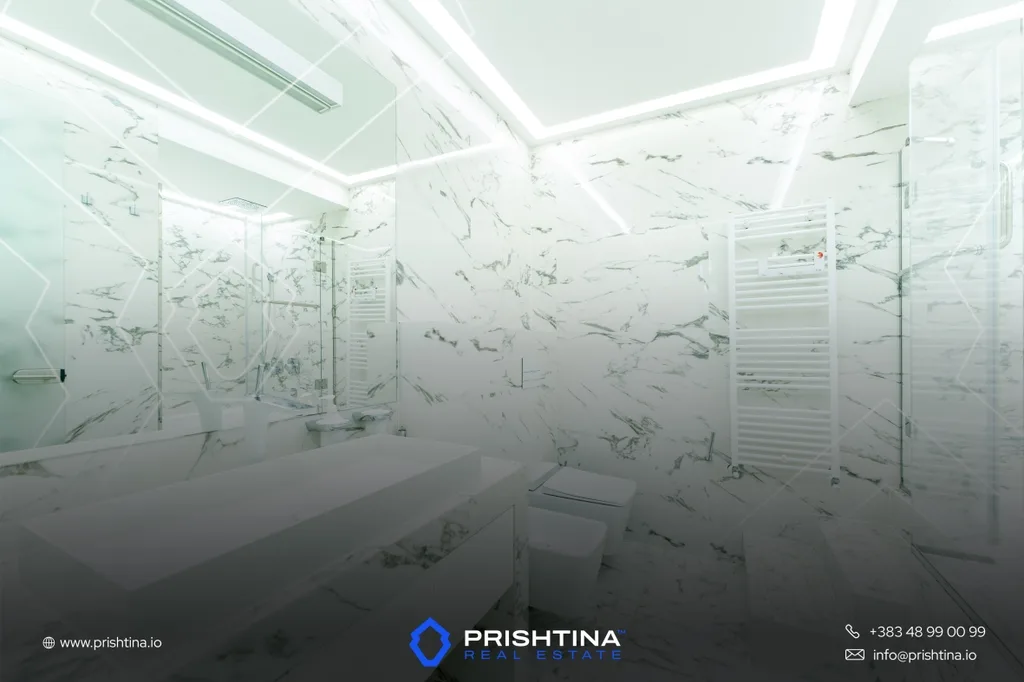 Banesë me qira dhe shitje 230m² + 394.29m² terasë në Kalabri