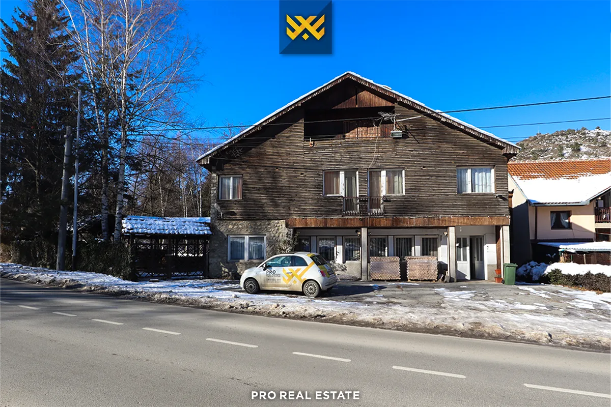 Shtëpi 453.70m² për #SHITJE në  Brezovicë.
