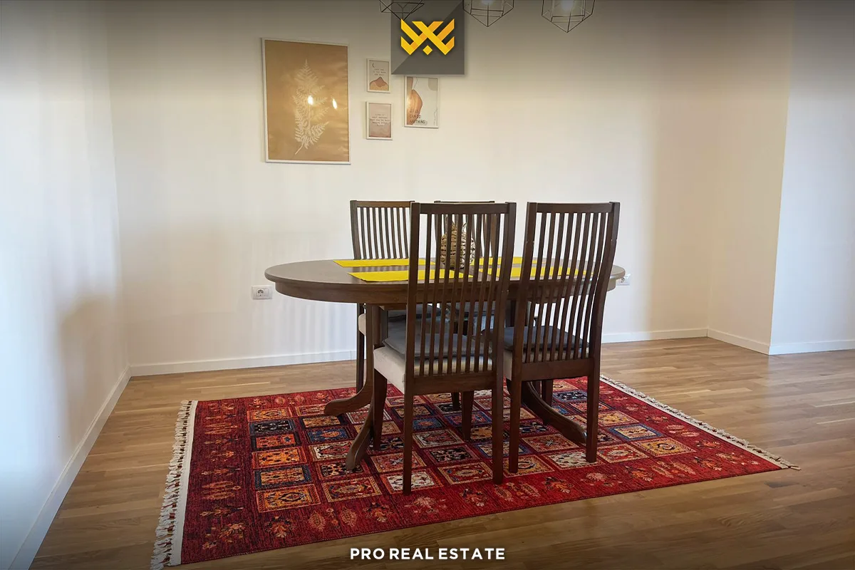 Banesë 118m² me #QIRA në Rrugën A.