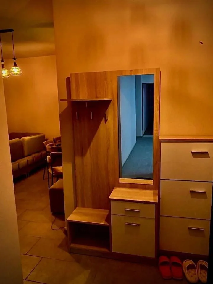 Apartament Me Qera 1+1 Tek 5 Maji (ID B2101119) Tirane