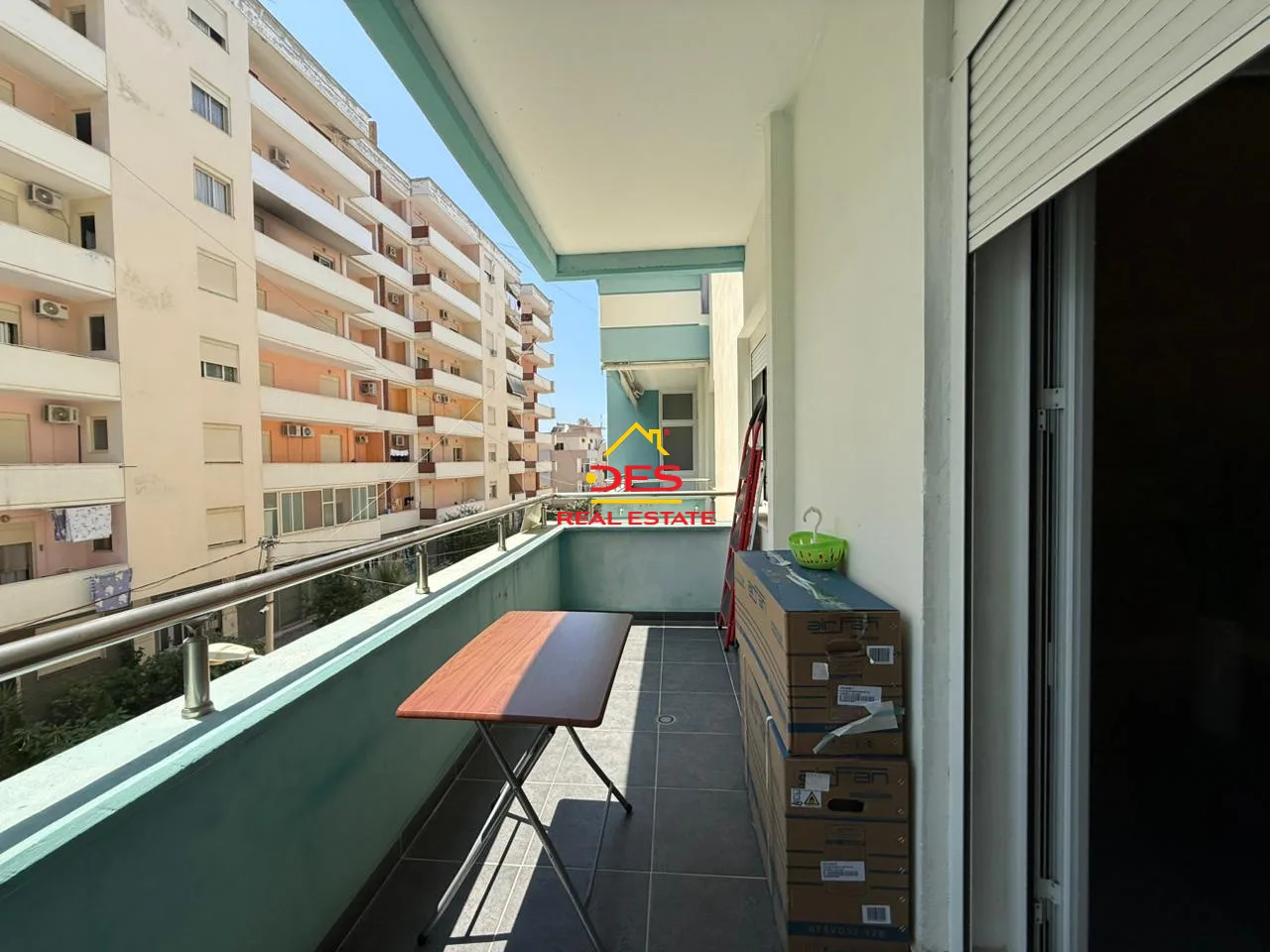 JEPET ME QIRA APARTAMENT 1+1 NË LUNGOMARE ,VLORË 📍 Bar Taushani