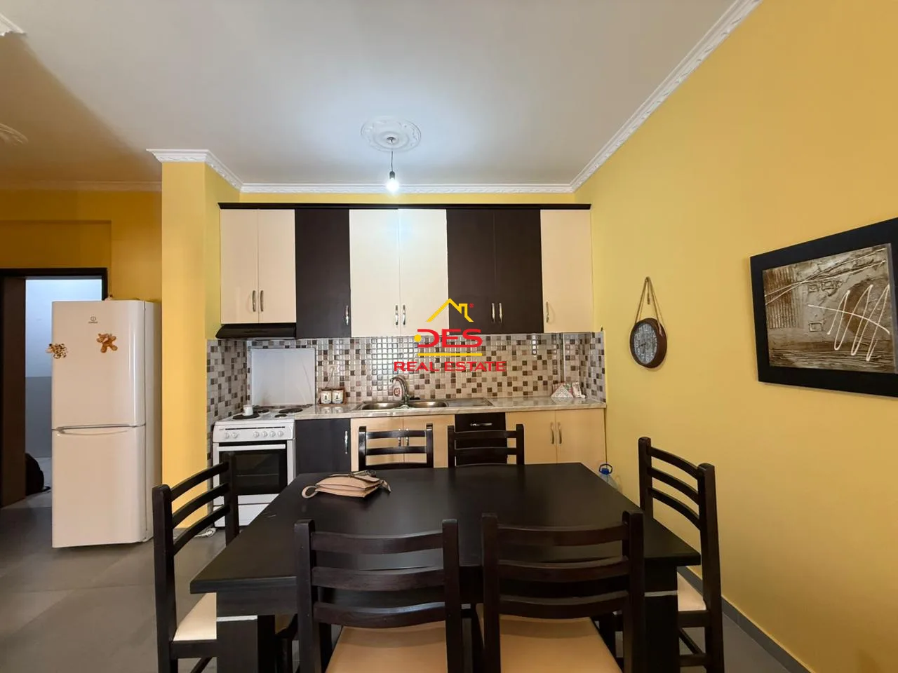 JEPET ME QIRA APARTAMENT 1+1 NË LUNGOMARE ,VLORË 📍 Bar Taushani