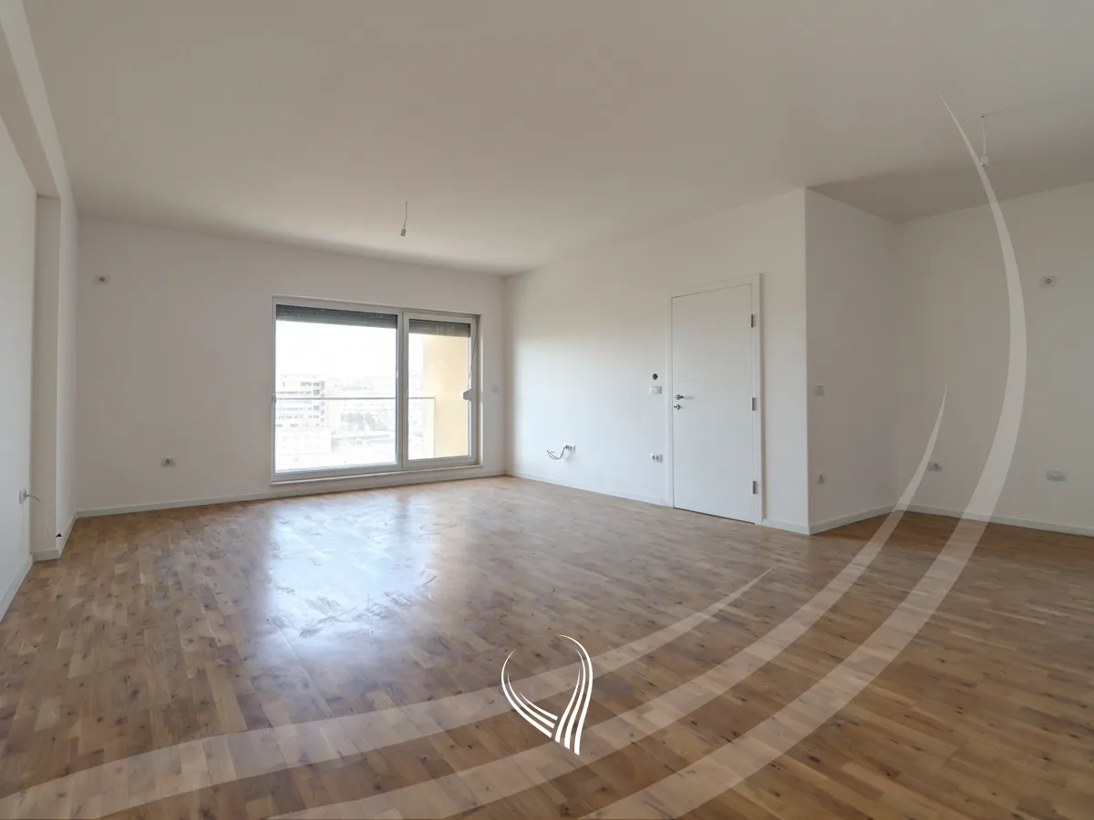 Banesë me 3 dhoma gjumi me qira në lagjen Prishtina e Re – Rruga A