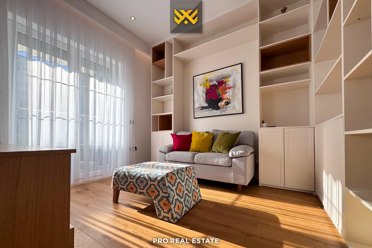 Shtëpi 190m² për #SHITJE në Lagjen Chelsea Point