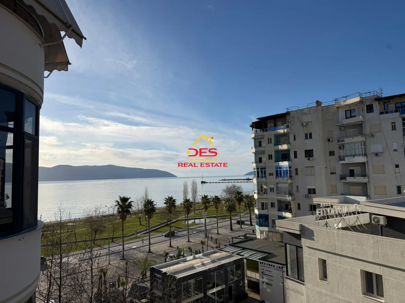 JEPET APARTAMENT 2+2+3 ME QIRA NË LUNGOMARE, VLORË. 📍 Pranë Laid Hotel