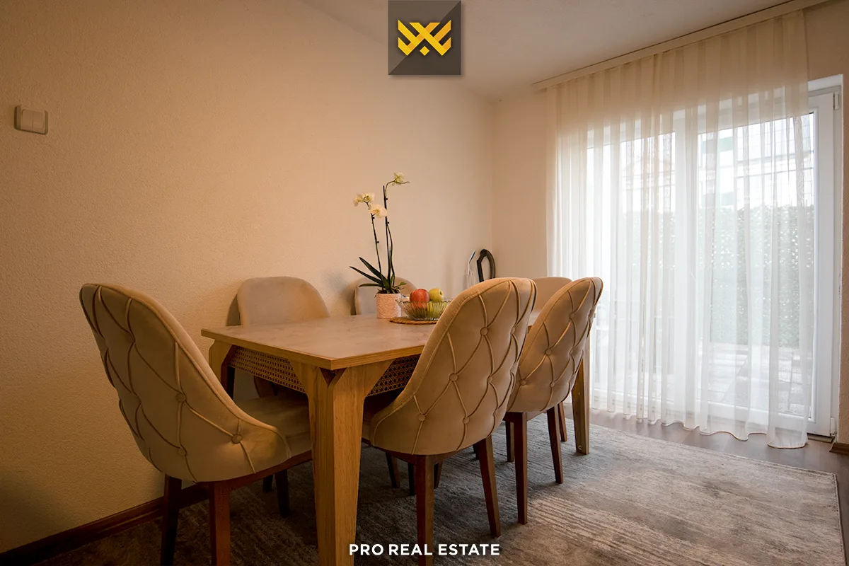 Shtëpi 160m² për #SHITJE në Lagjen Gjinaj.