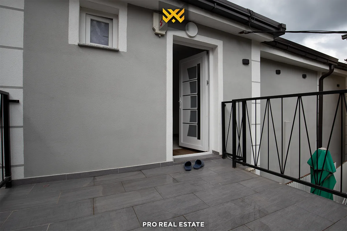 Shtëpi 160m² për #SHITJE në Lagjen Gjinaj.