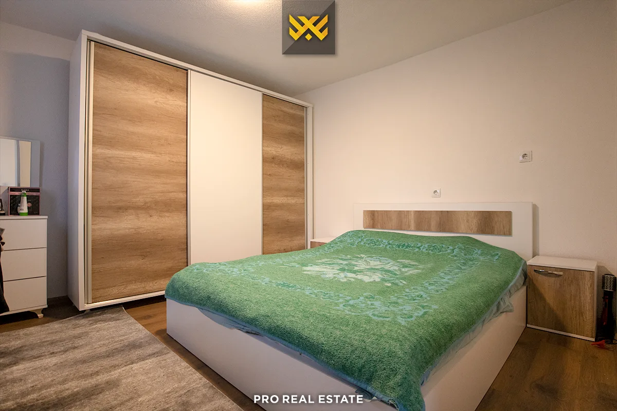 Shtëpi 160m² për #SHITJE në Lagjen Gjinaj.