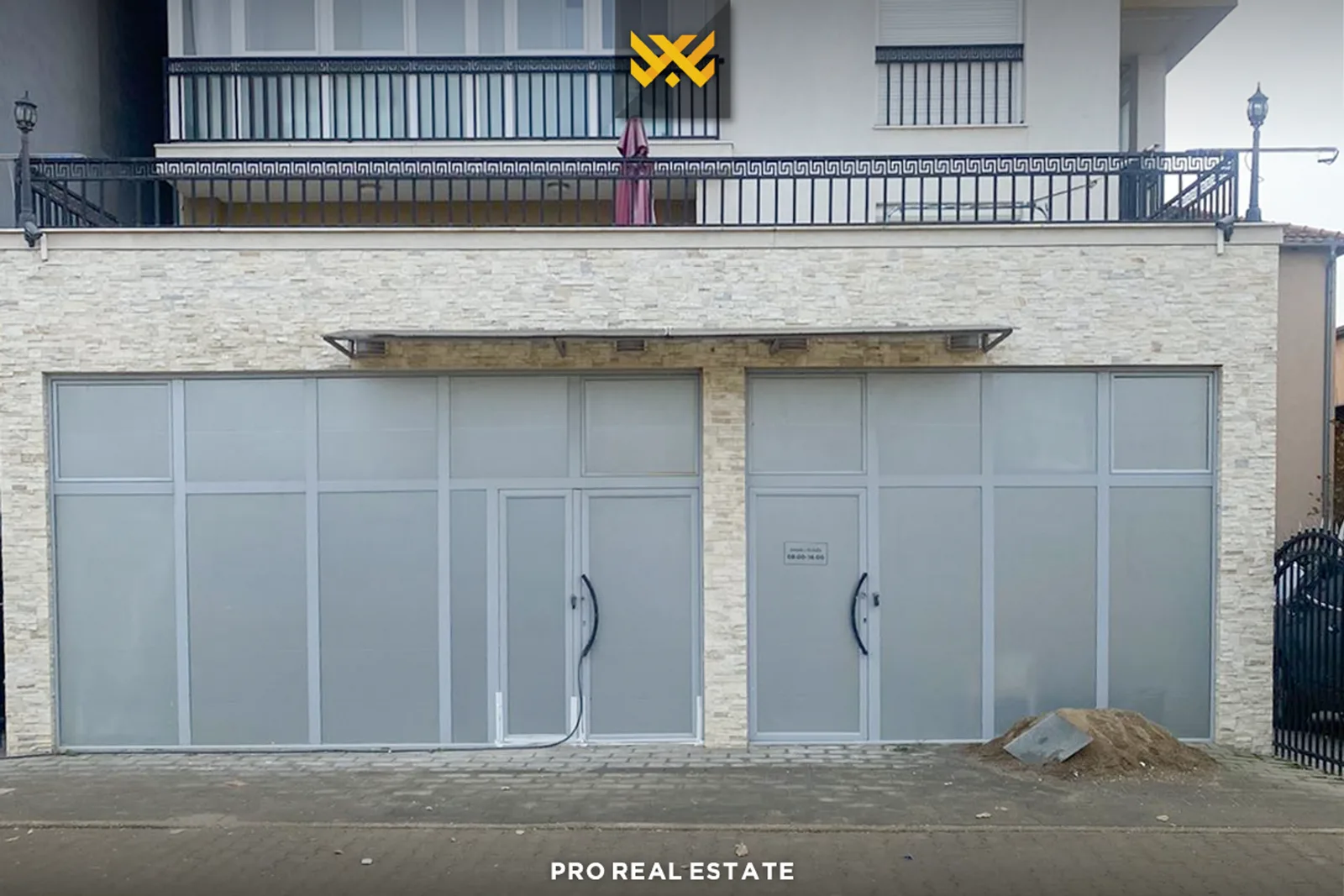 Lokal 100m² + 50m² me #QIRA te Prishtina e Re.