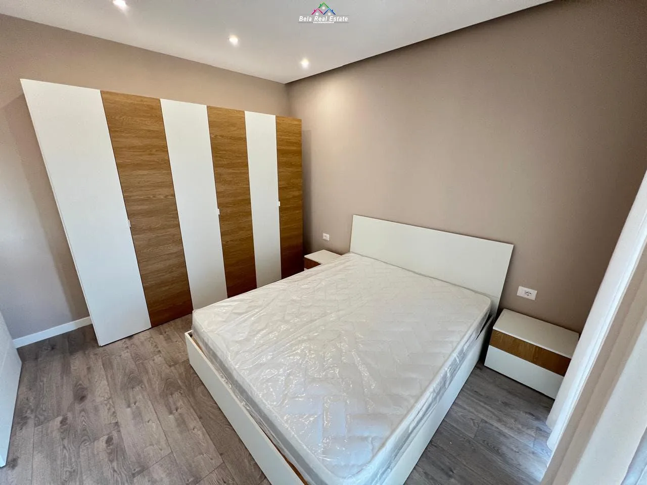Apartament Me Qera 1+1 tek Rruga Jordan Misja (ID B2101324) Tirane
