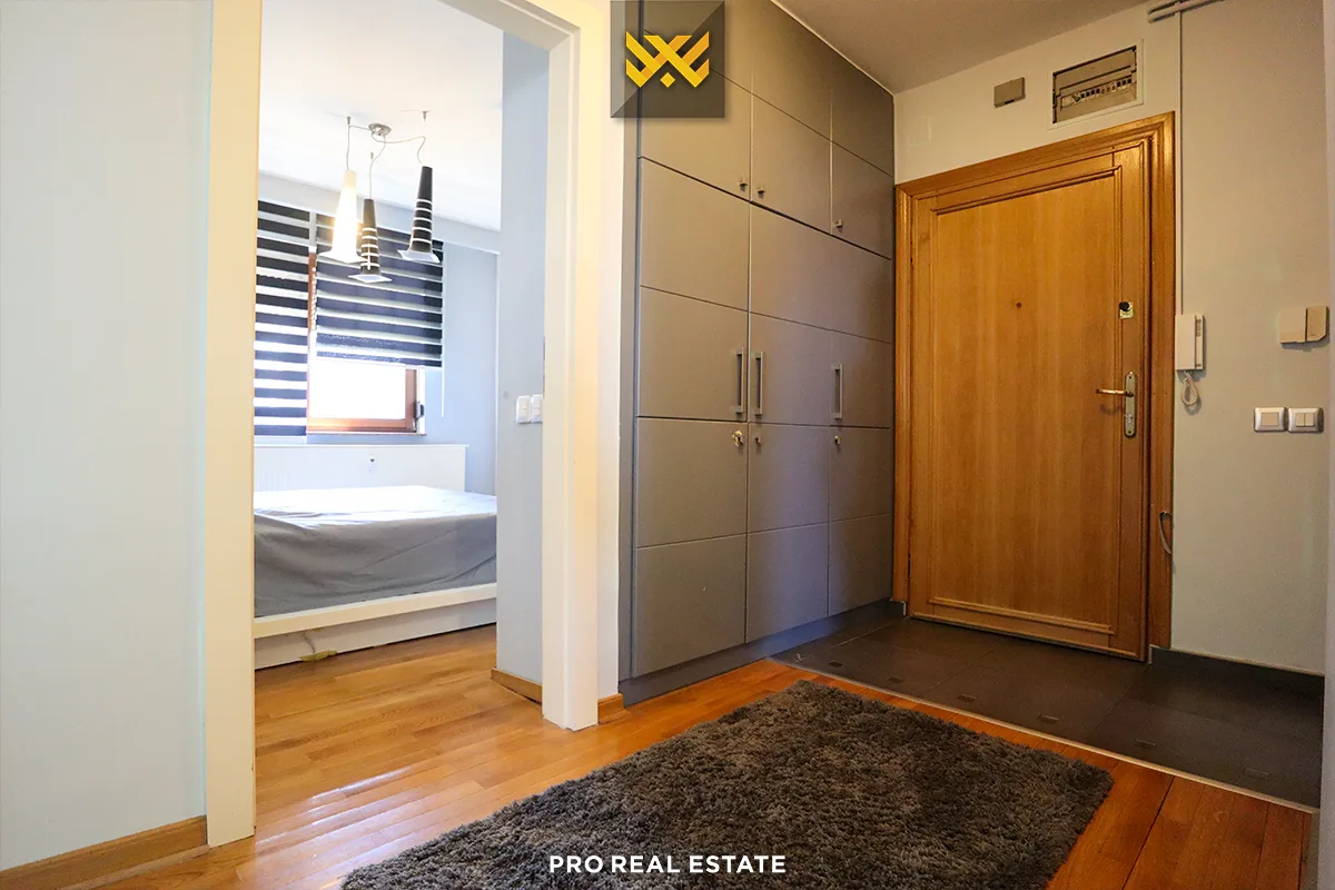 Banesë 84m² me #QIRA në Qendër