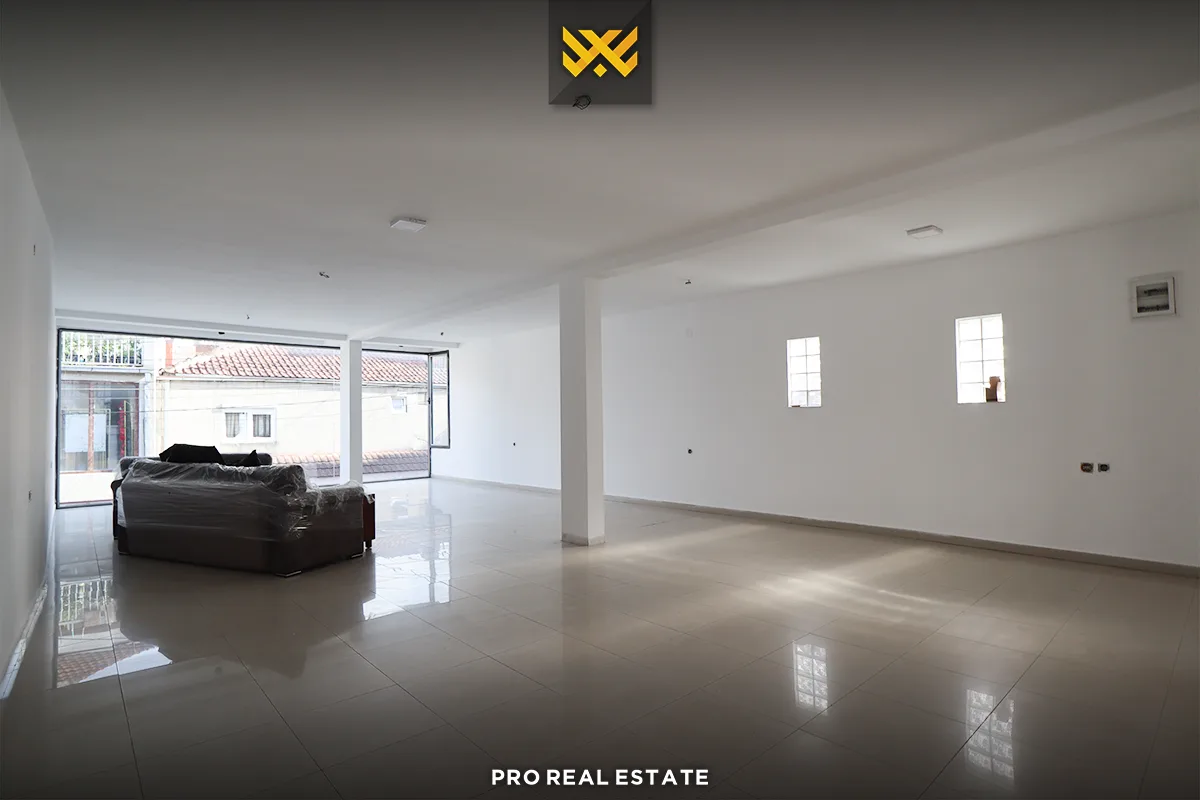 Lokal - Zyre 160m² me #QIRA te Xhamia e Llapit