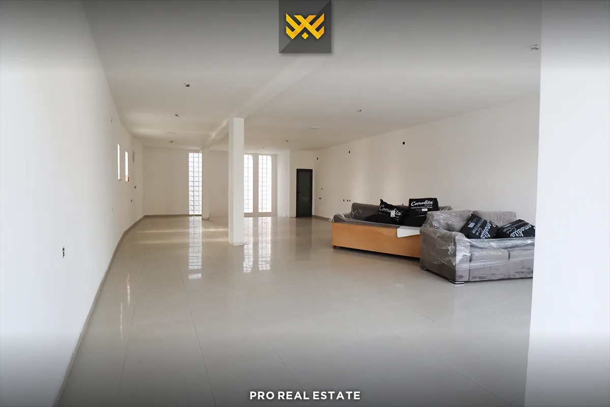 Lokal - Zyre 160m² me #QIRA te Xhamia e Llapit