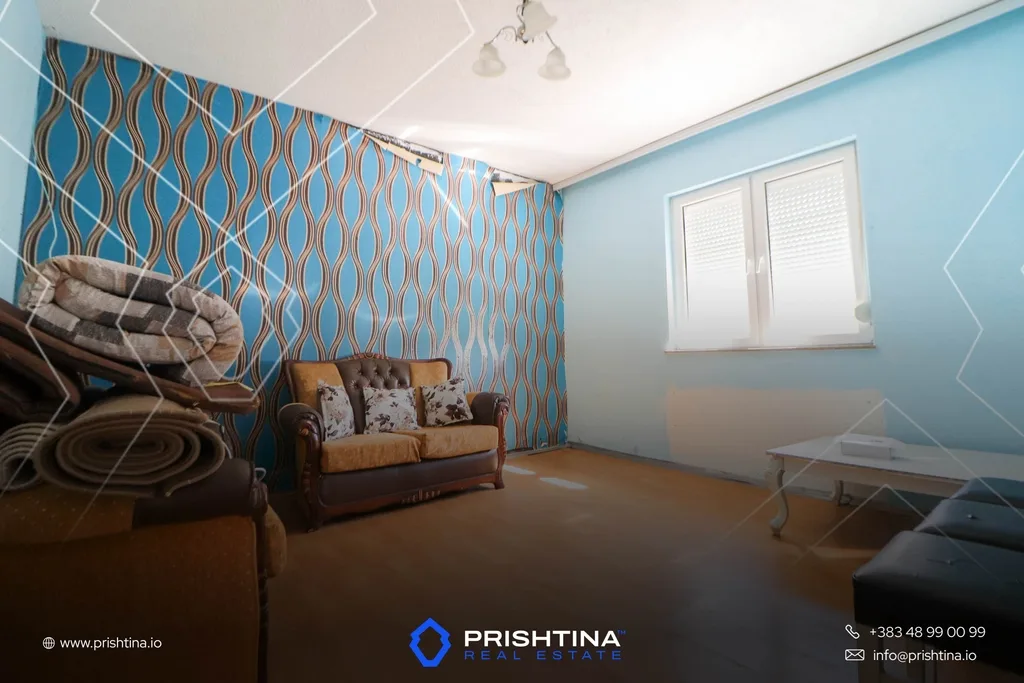 Shtëpi në #shitje 140m² + 12 ari në Hajvali