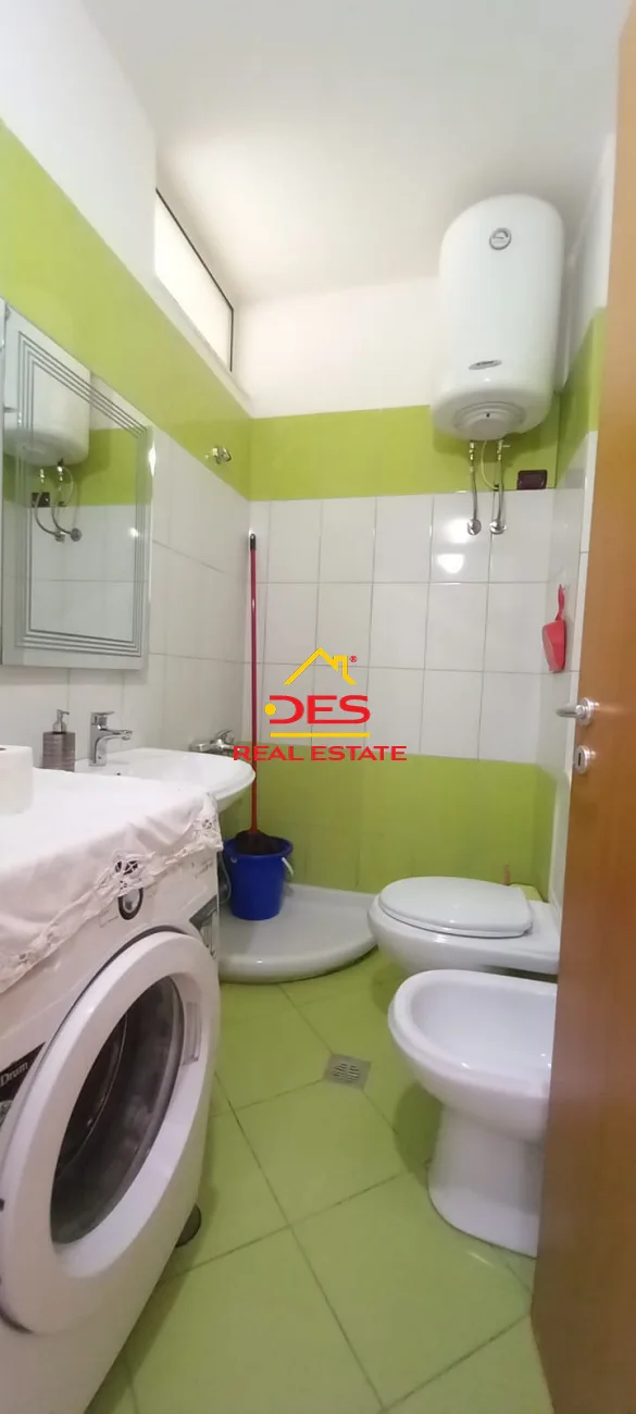 Jepet apartament 1+1 me qira pranë bar taushani lungomare,vlorë .