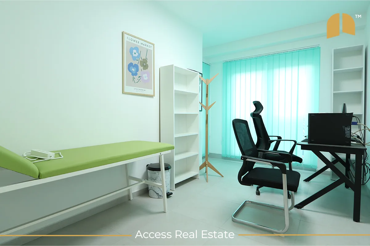 Lokal me QIRA – 8 hapësira pune – Tophane