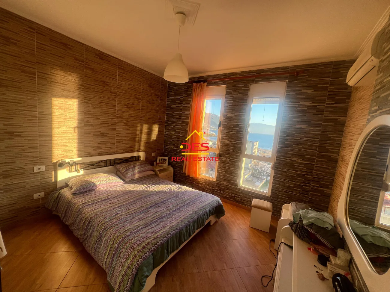 Jepet me qira apartament 1+1 në plazh të vjetër,vlorë
