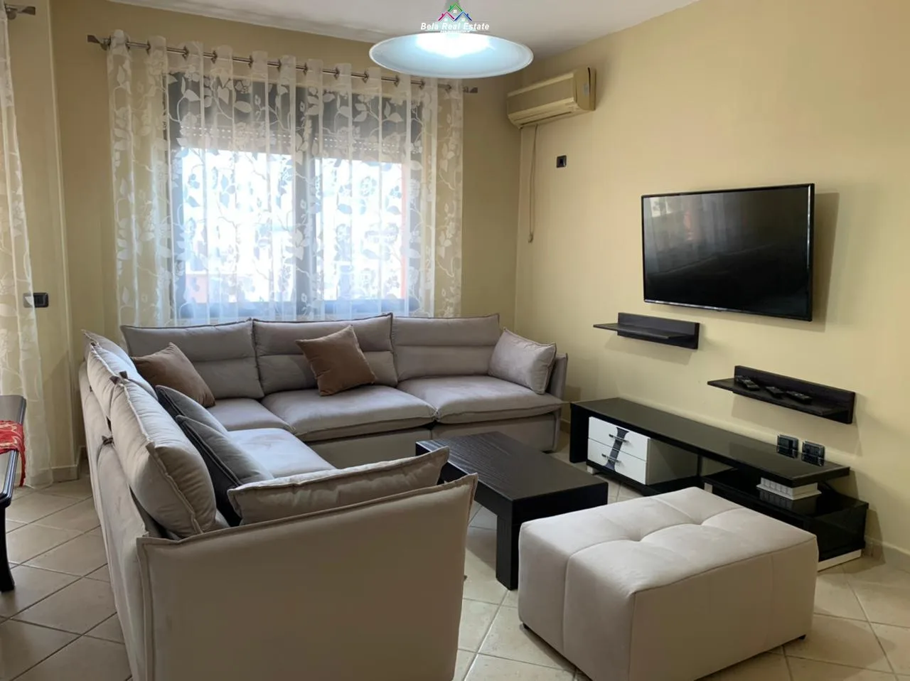 Apartament Me Qera 2+1 ne Qender  (ID B2201002) Tirane