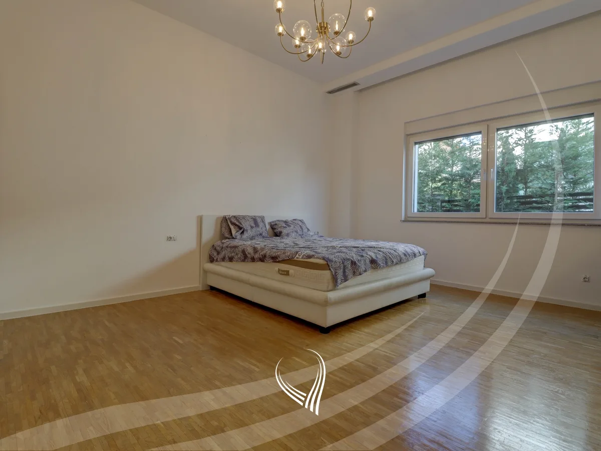 Shtëpi 620m2 në shitje në Çagllavicë (afër lagjes 038)