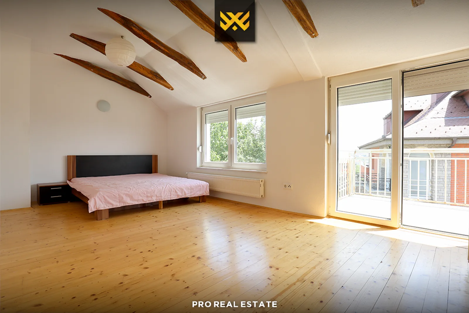 Kat Shtëpie 120m² me QIRA në Taslixhe