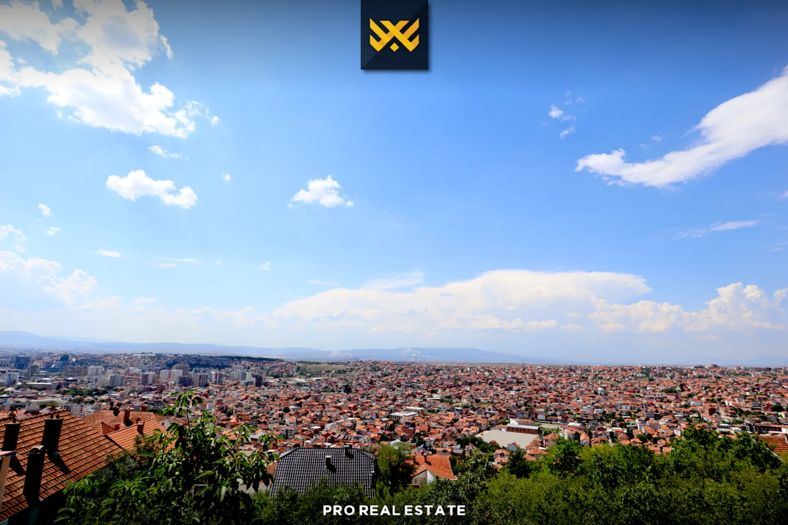 Kat Shtëpie 120m² me QIRA në Taslixhe