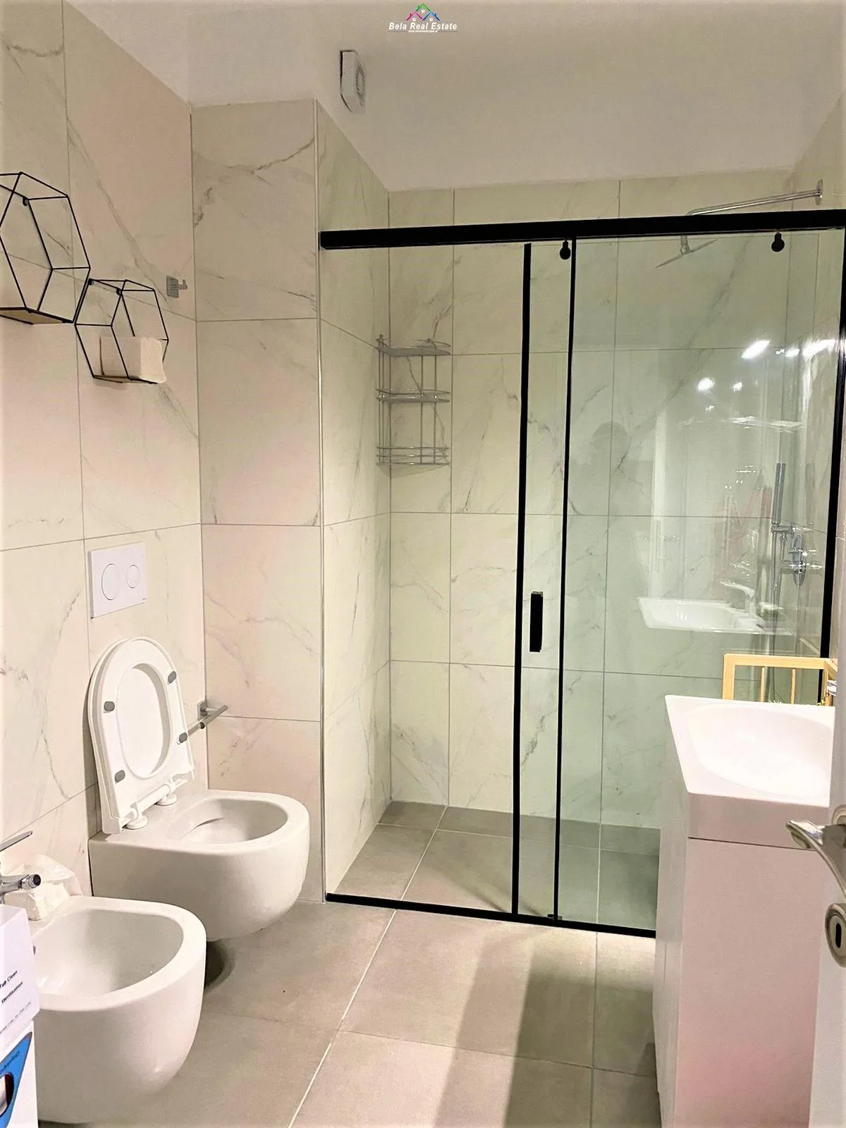 Apartament 1+1 Me Qera Tek Kompleksi Zirkon (ID B210540) Tirane.