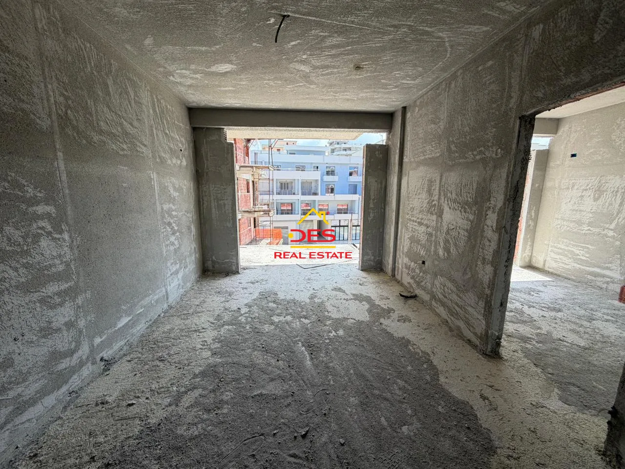 Shitet apartament 2+1 në orikum, vlorë.