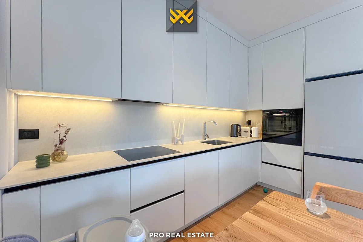 Banesë 97.93m² + 112.39m² për #SHITJE në Lagjen Marigona Hill.
