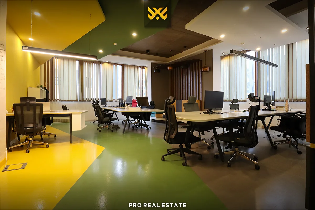 Lokal 405m² me #QIRA në Lakrishtë