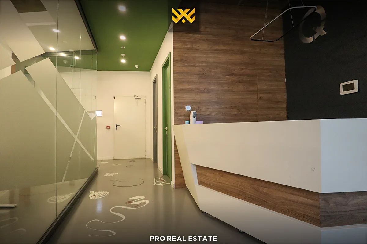 Lokal 405m² me #QIRA në Lakrishtë