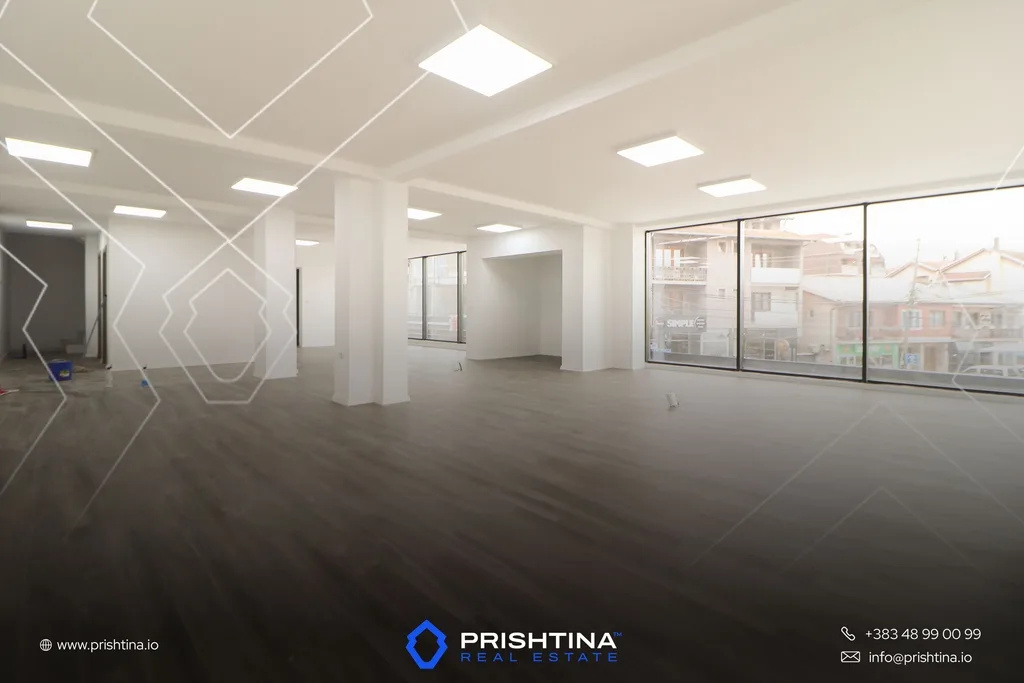 Objekt me qira 600m² në Lagjen e Muhaxherëve
