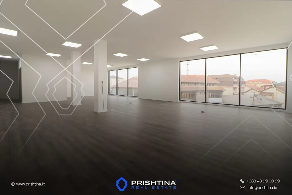 Objekt me qira 600m² në Lagjen e Muhaxherëve