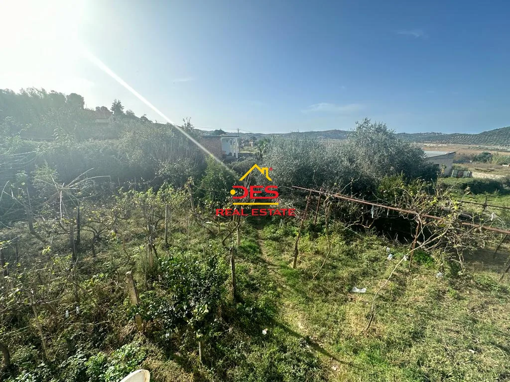 Shitet shtëpi private ne sherisht ,vlorë