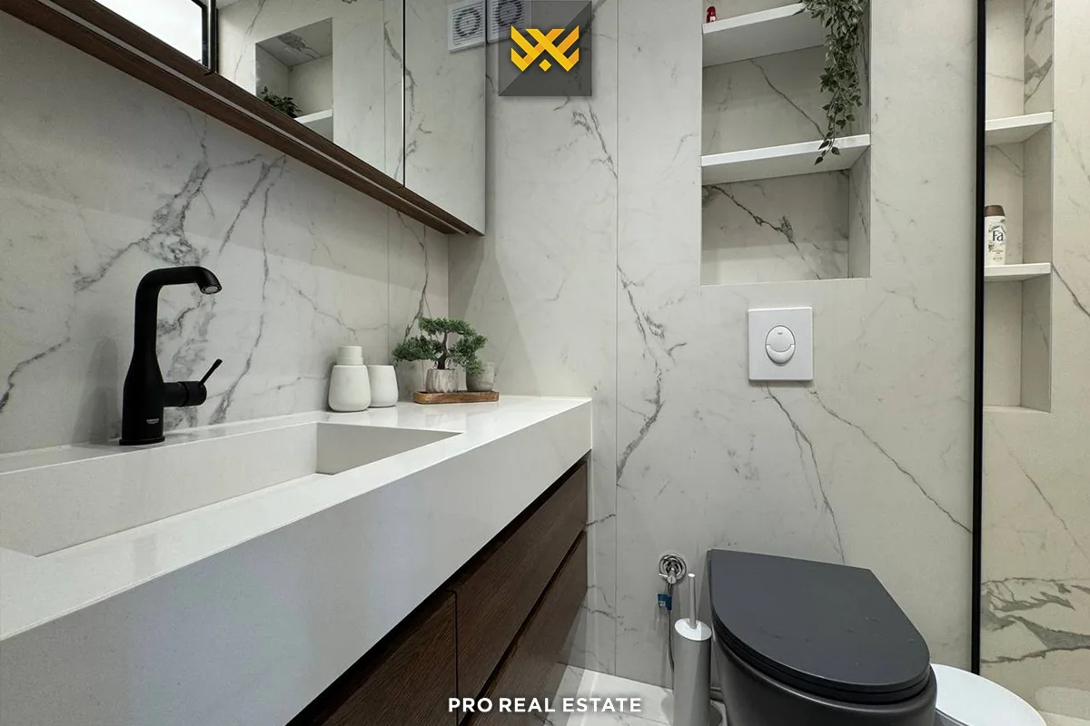 Banesë 127.8m² me #QIRA në Lakrishtë