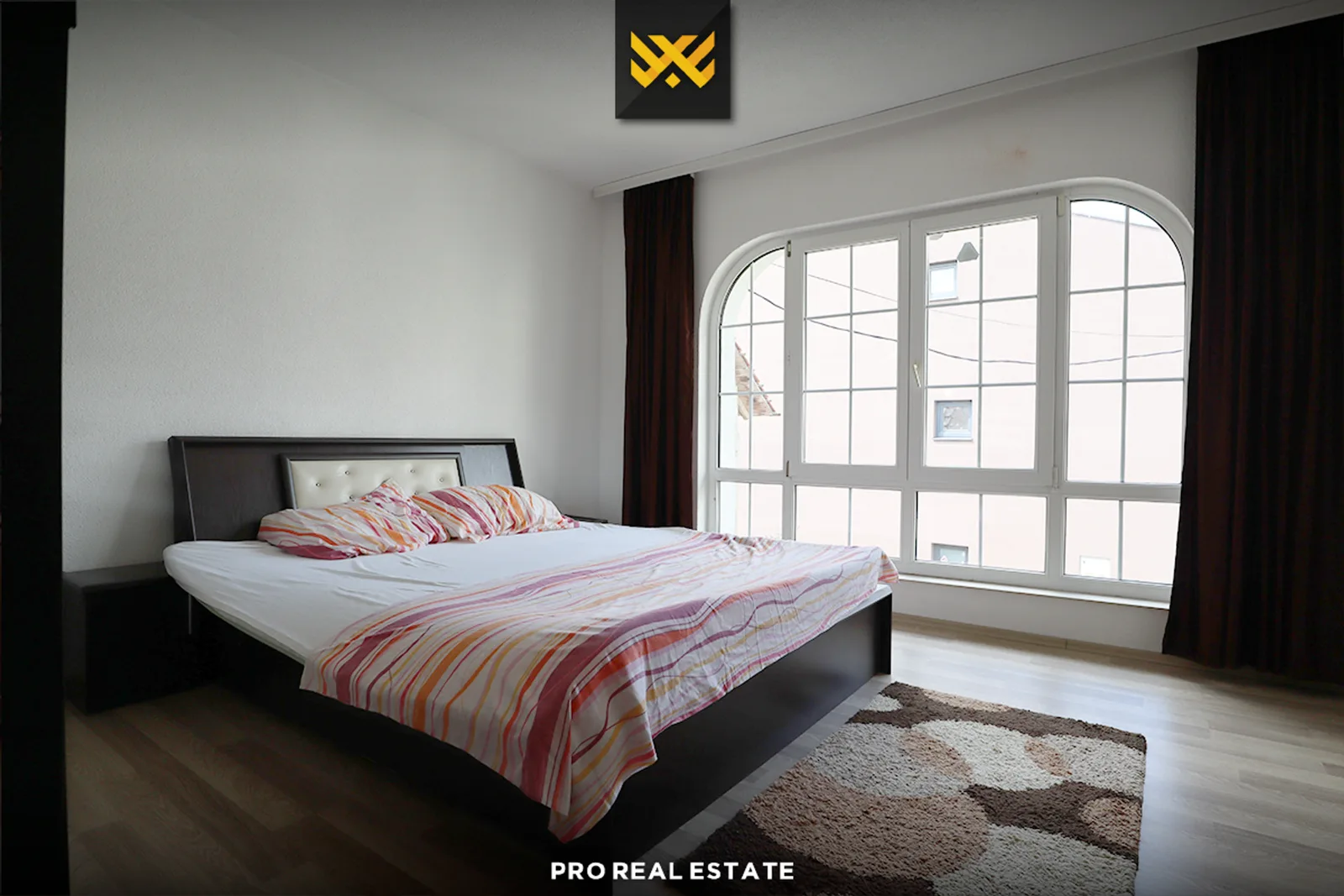Shtëpi 285m² me #QIRA në Taslixhe