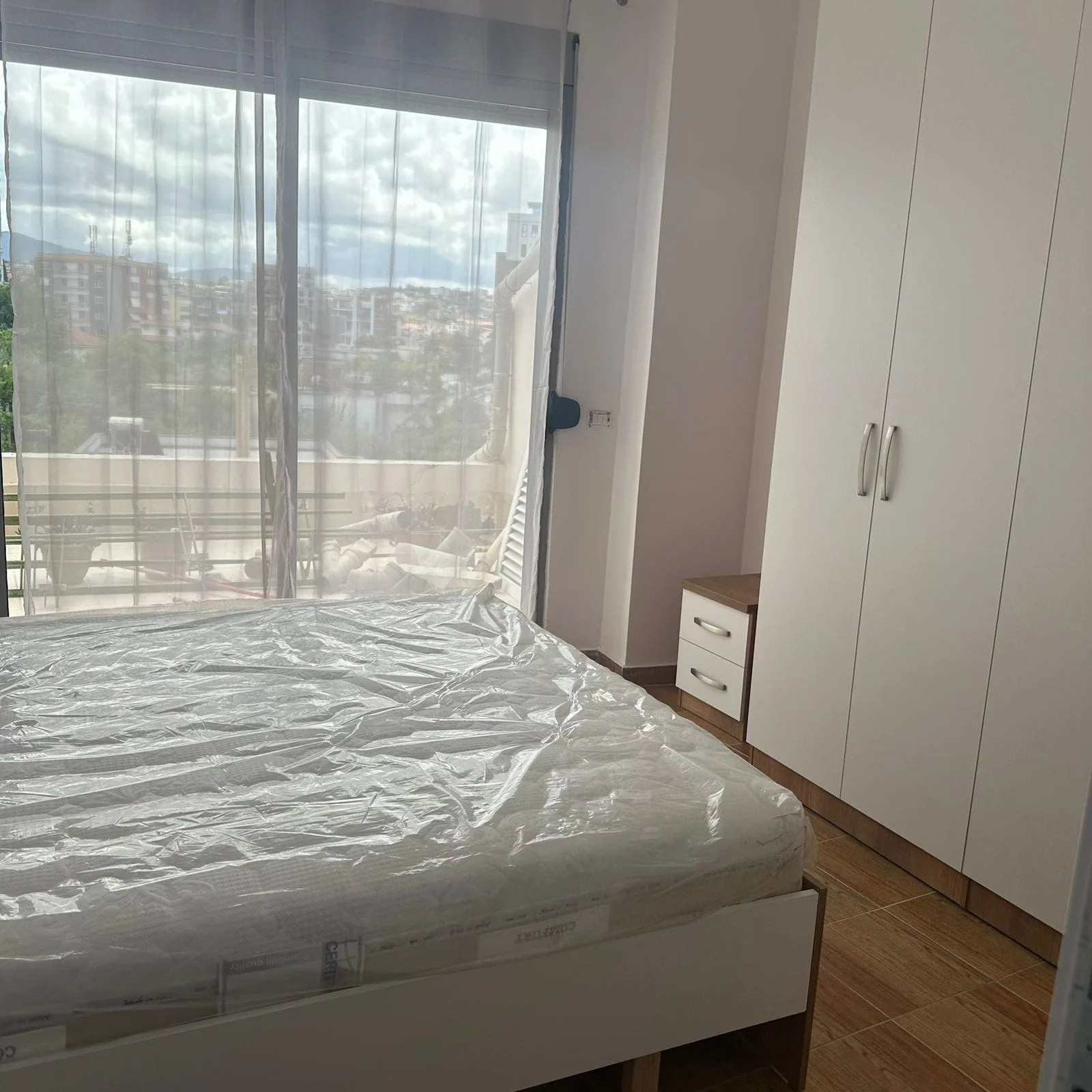 Apartament Me Qera 3+1+2 prane ish Venuse (ID B230165) Tirane.