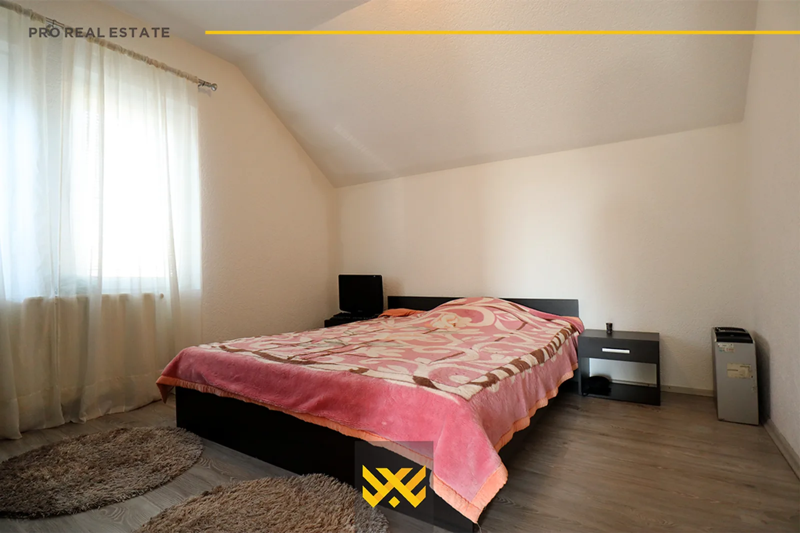Shtëpi 220m² në #SHITJE në Dragodan