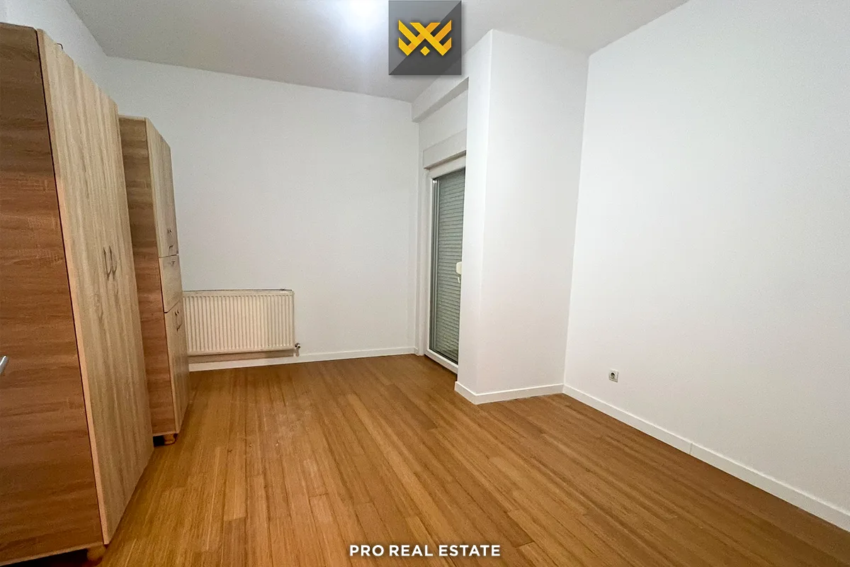 Banesë / Zyrë 98m² me #QIRA te Rruga B
