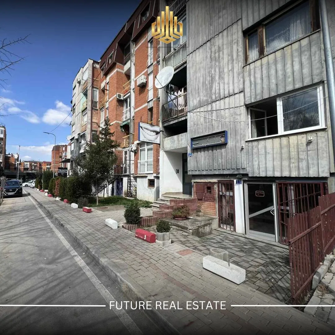 Lokal me QERA/30m²
