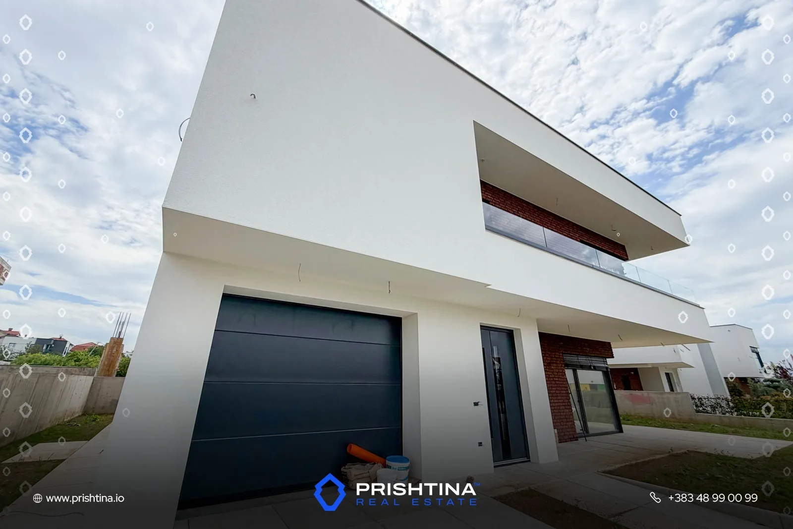 2 Shtëpi në #shitje 259m² + 239m² në Çagllavicë