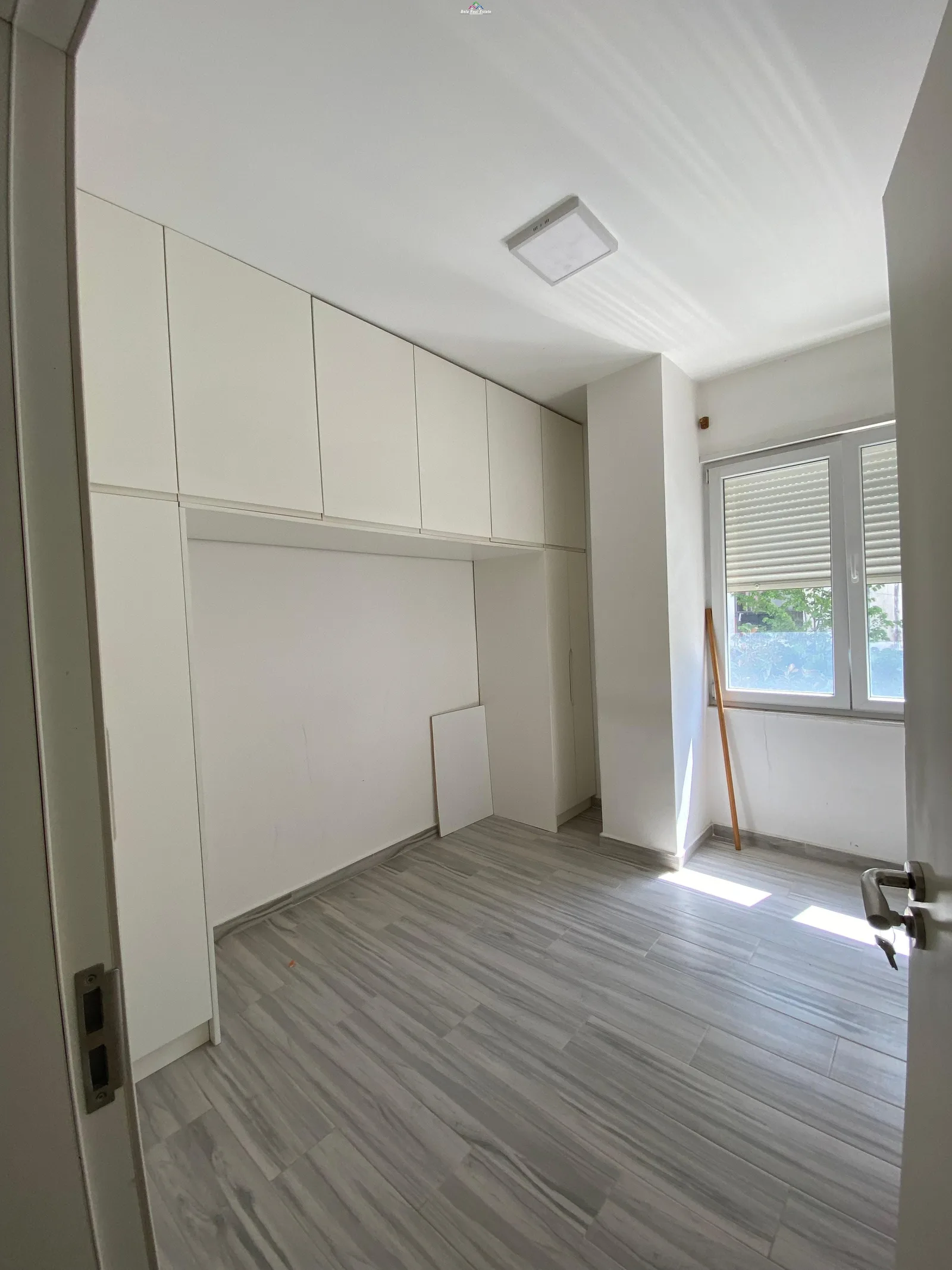 Apartament Me Qera 1+1 Tek 5 Maji (ID B2101652) Tirane