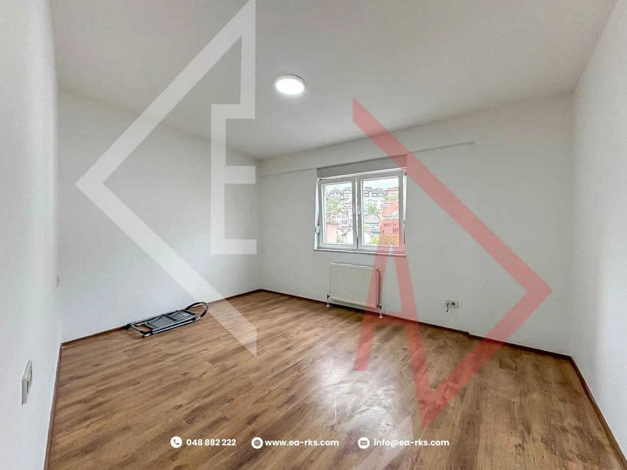 BANESË ME QIRA PËR ZYRE – TE QAFA