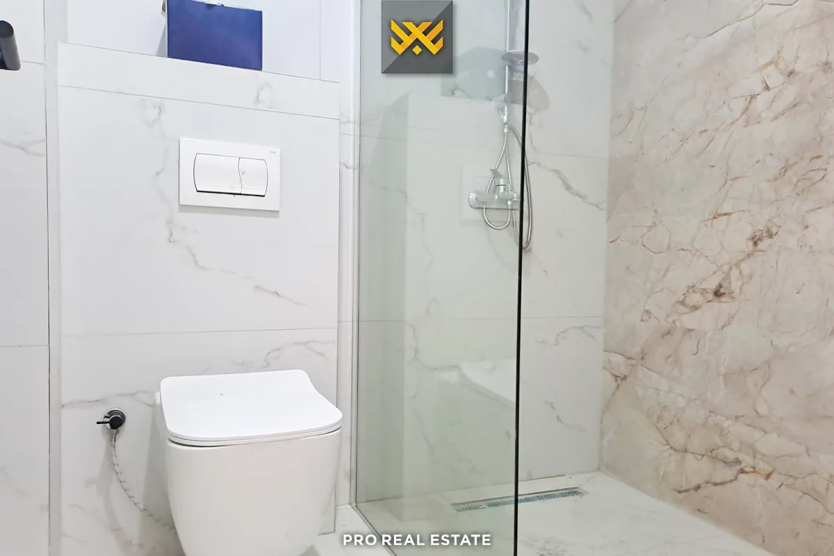 Banesë 132m² për #SHITJE në Aktash