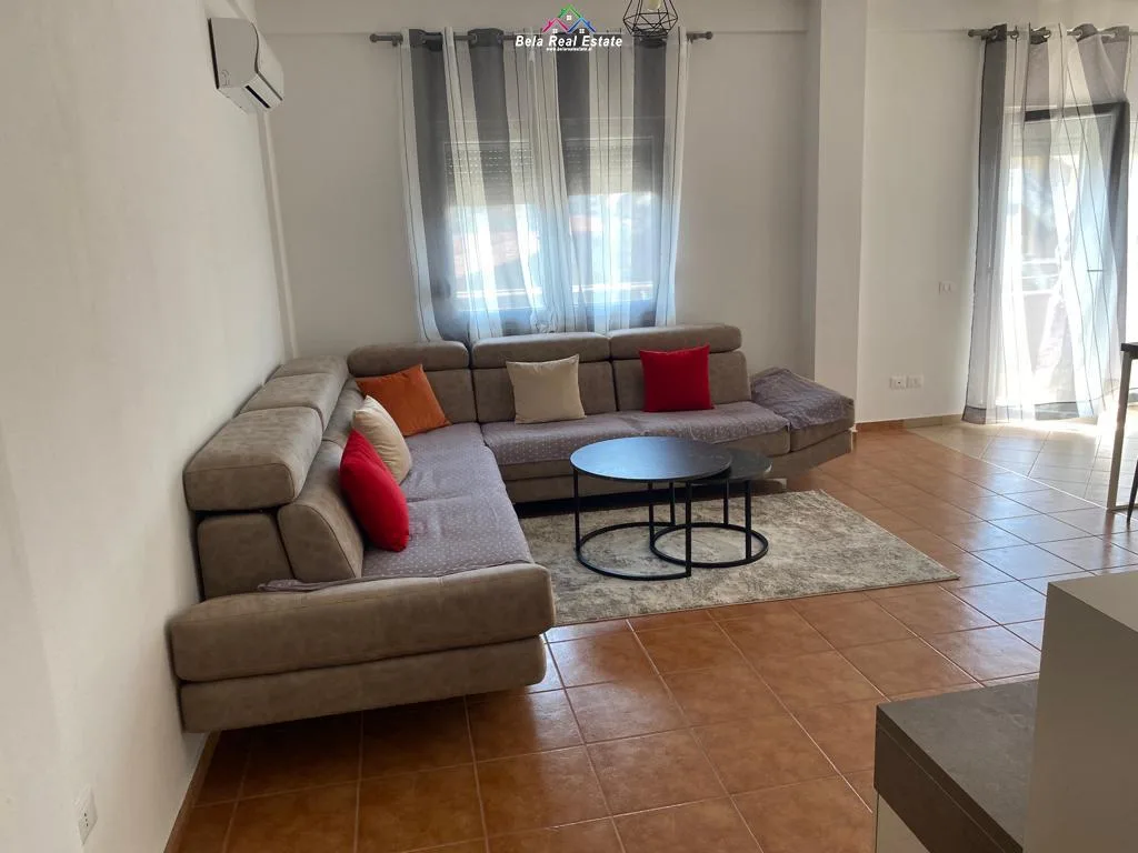 Kat Vile Me Qera 3+1  Ne Qytet Studenti (ID BV22287) Tirane