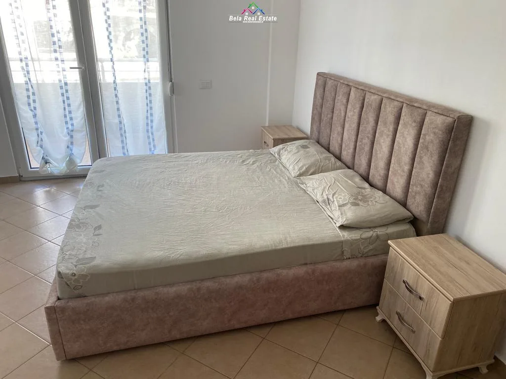 Kat Vile Me Qera 3+1  Ne Qytet Studenti (ID BV22287) Tirane
